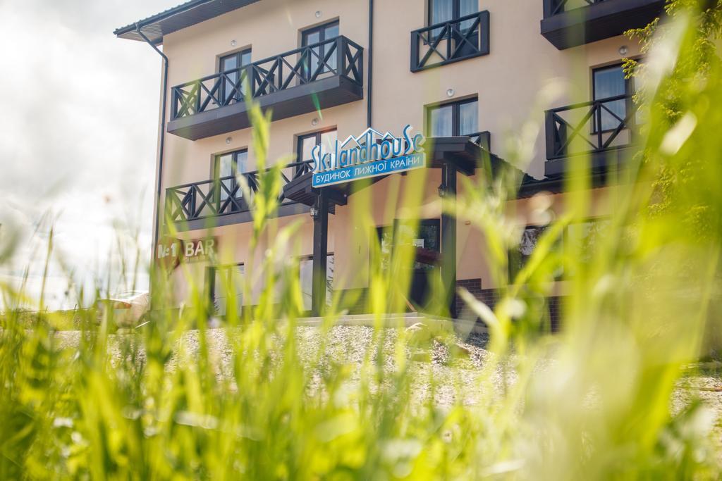 Skilandhouse Jablunyzja Exterior foto
